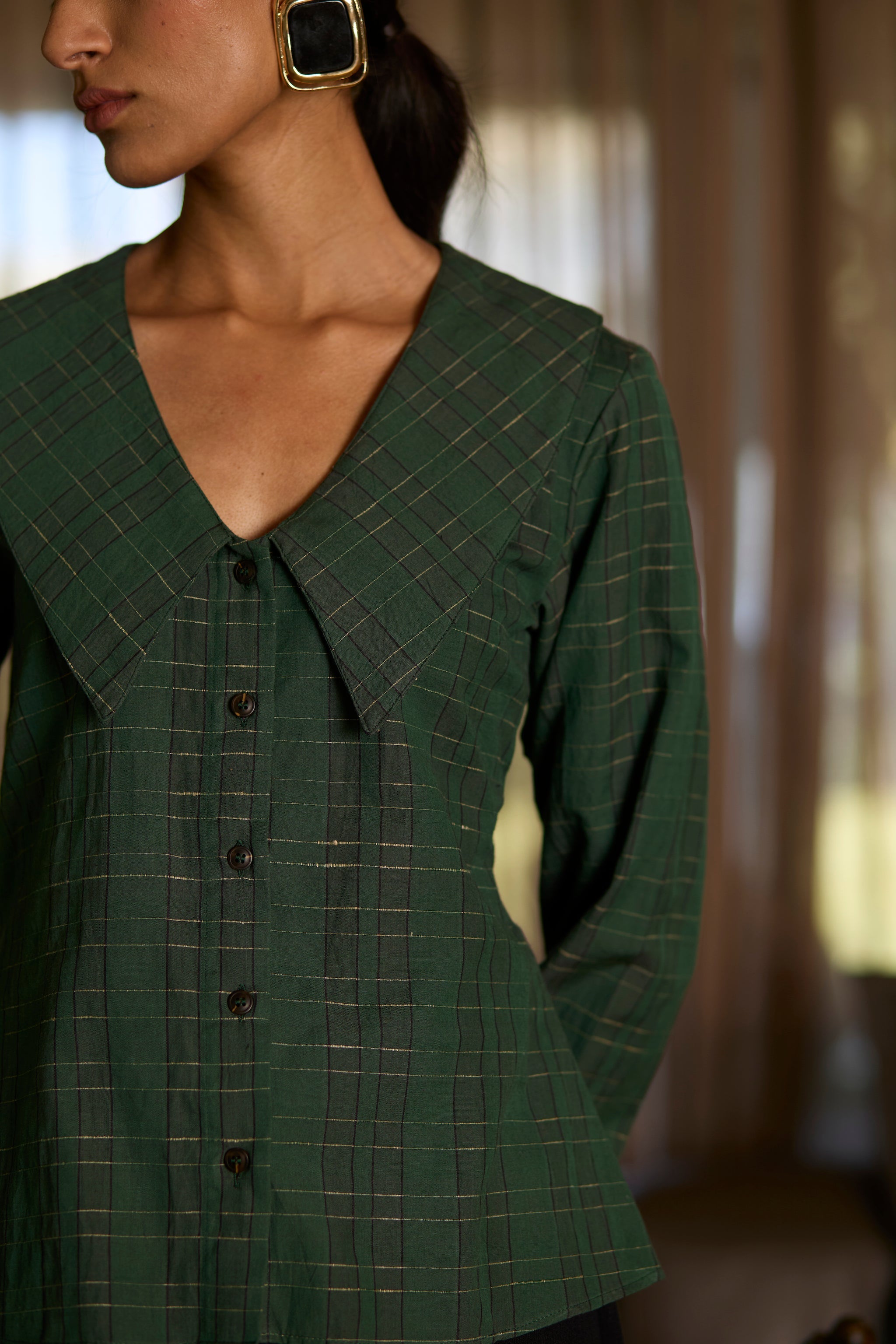 Taru Shirt